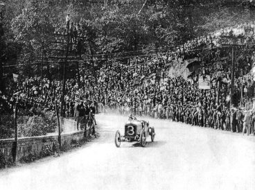 article image - Hill Climb 1915
